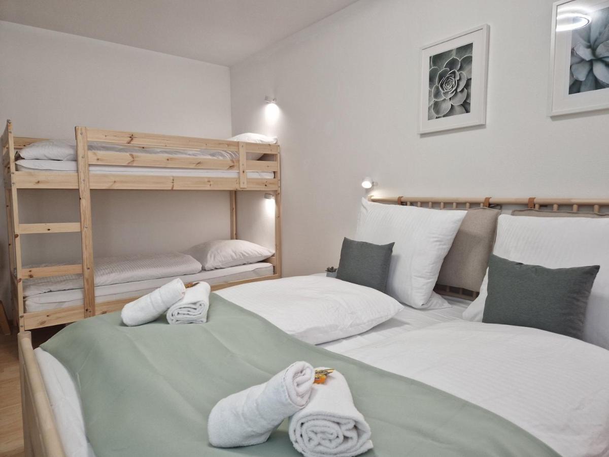 Grosse Terrasse, Netflix, 5Min Zum Skilift, 6 Personen, Waldnah, Schonach im Schwarzwald Exterior foto
